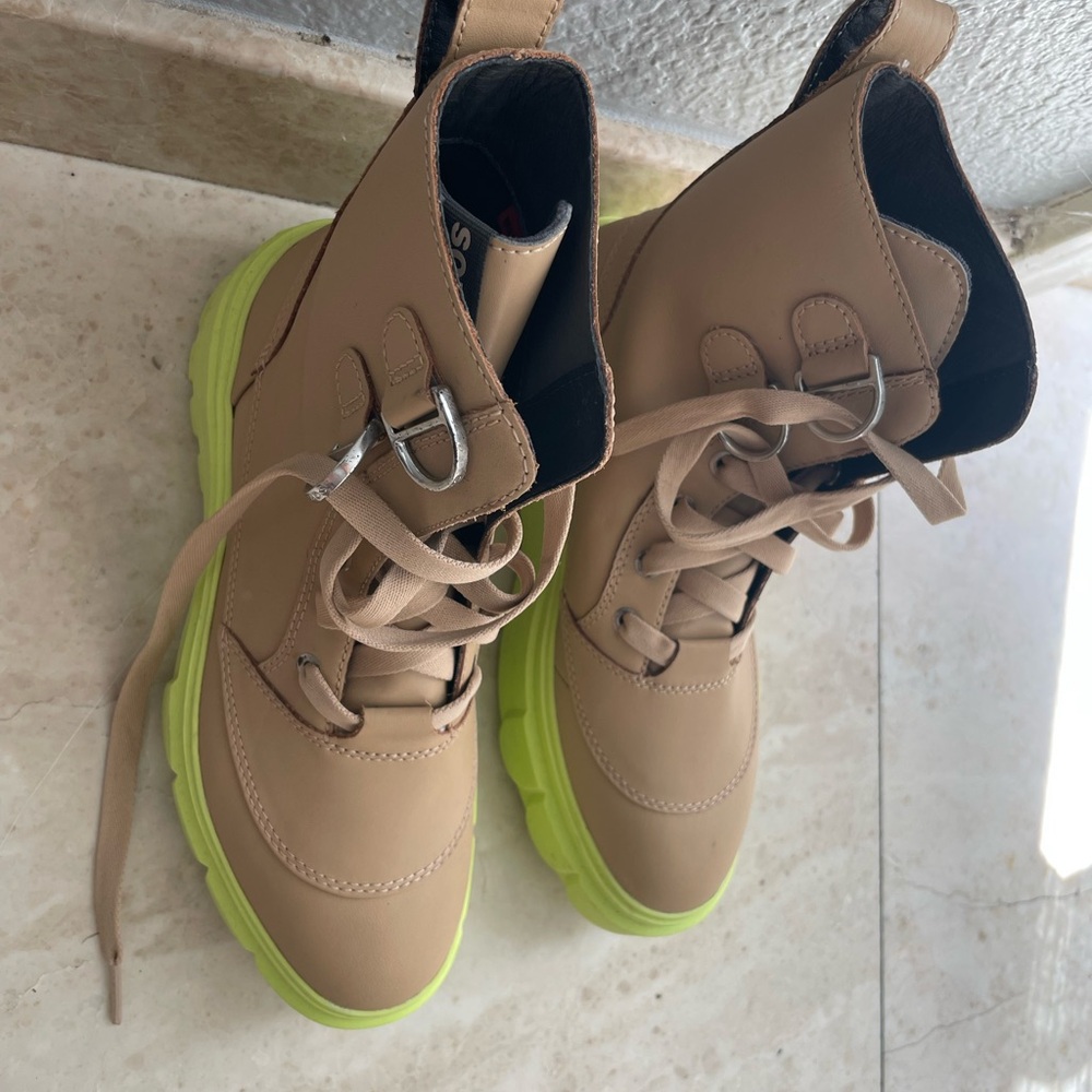 Sorel Tan and Neon Green Boots